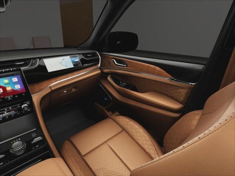 2025 Jeep Grand Cherokee Summit Reserve photo 18