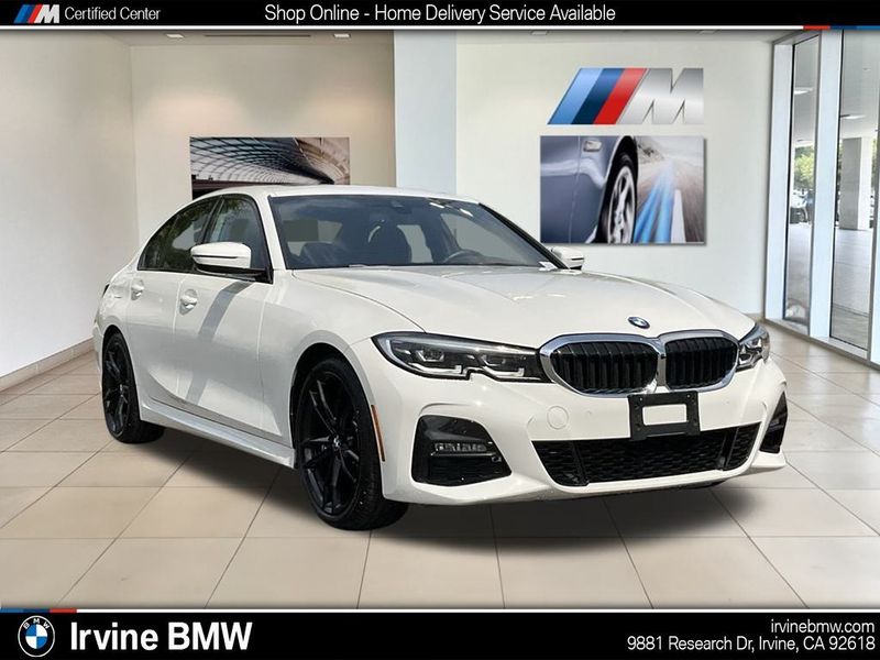 2022 BMW 3 Series 330iImage 1