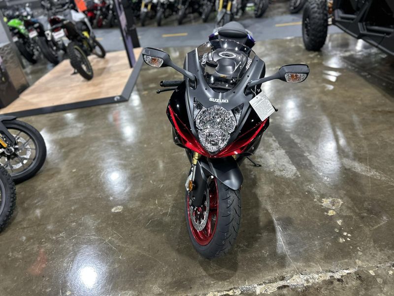 New 2026 Suzuki GSX-R750 Image 14