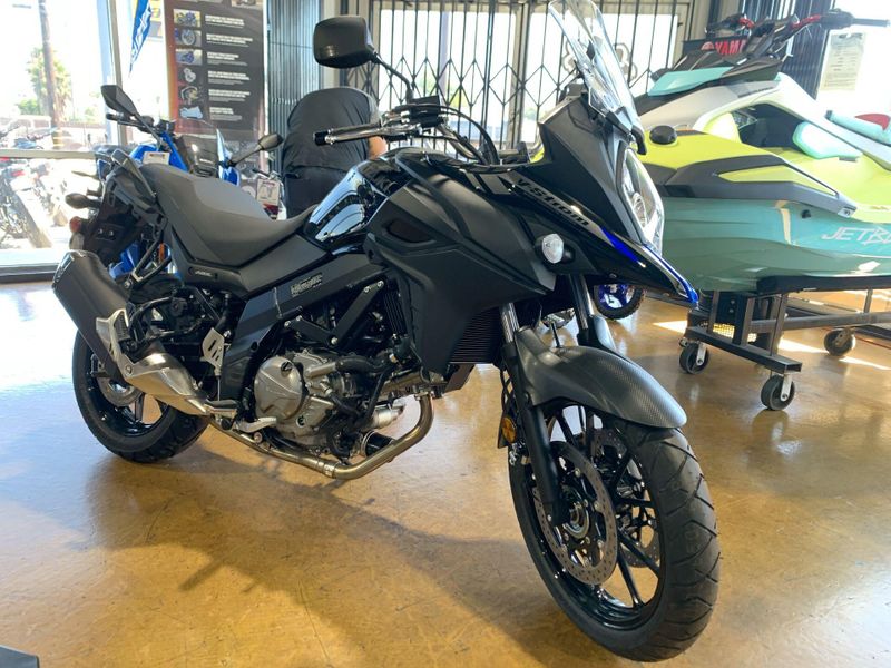 New 2025 Suzuki V-STROM 650 Image 11