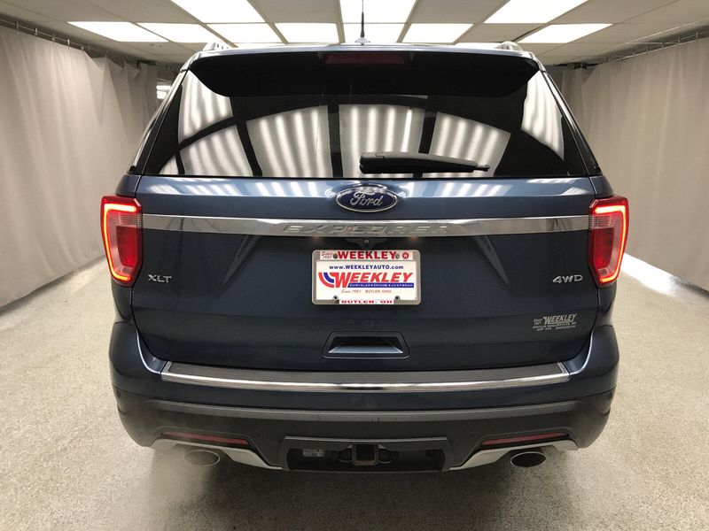 2018 Ford Explorer XLTImage 12