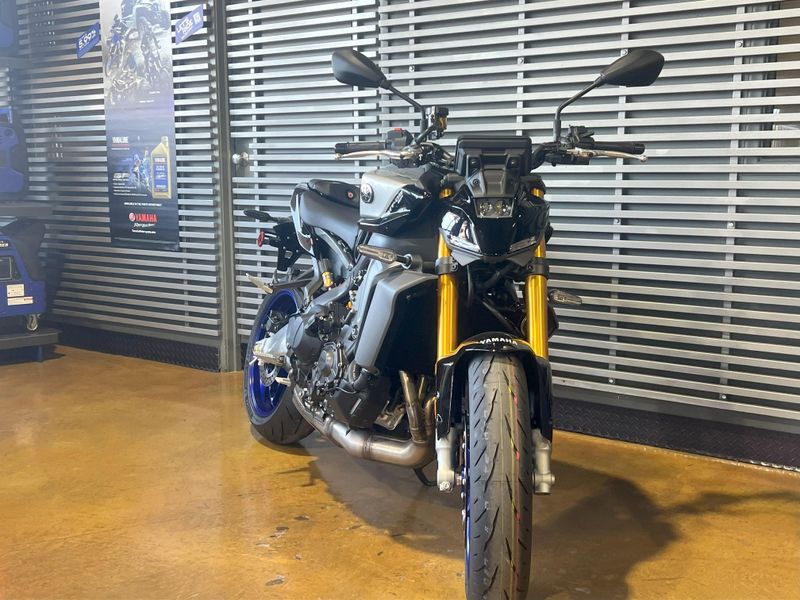 2025 Yamaha MT-09 SP Image 11
