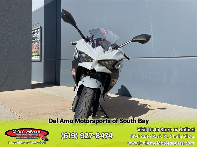 2025 Kawasaki NINJA 500 ABS Image 3