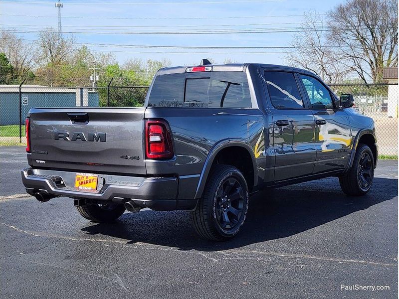New 2026 RAM 1500 Big Horn Crew Cab 4x4 5'7' Box