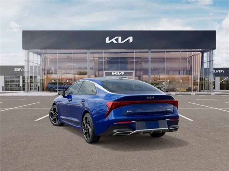 New 2025 Kia K5 GT-LineImage 4