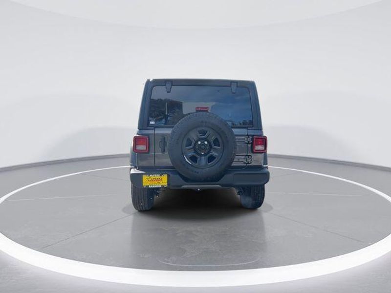 New 2026 Jeep Wrangler 4-door SportImage 7
