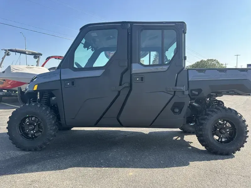 2025 Polaris RANGER CREW XP 1000 NORTHSTAR EDITION ULTIMATE STEALTH GRAYImage 7