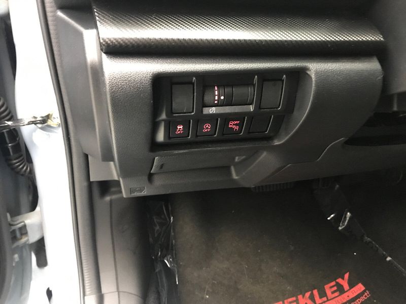 Used 2023 Subaru Crosstrek PremiumImage 4