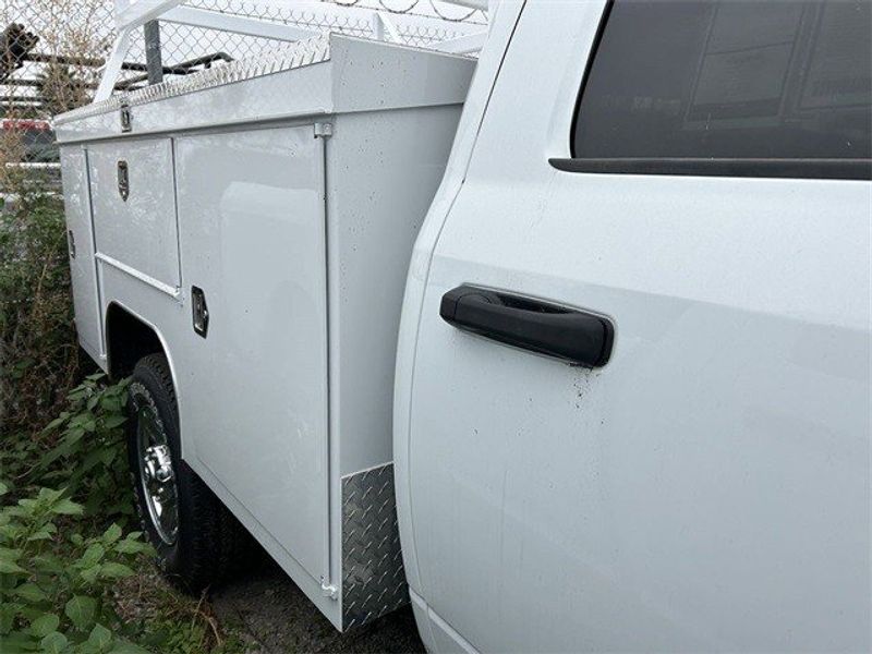 2022 RAM 2500 Tradesman Crew Cab 4x4 8