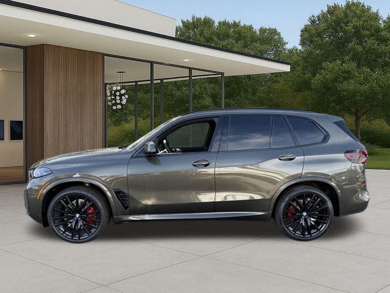 New 2026 BMW X5 sDrive40iImage 13