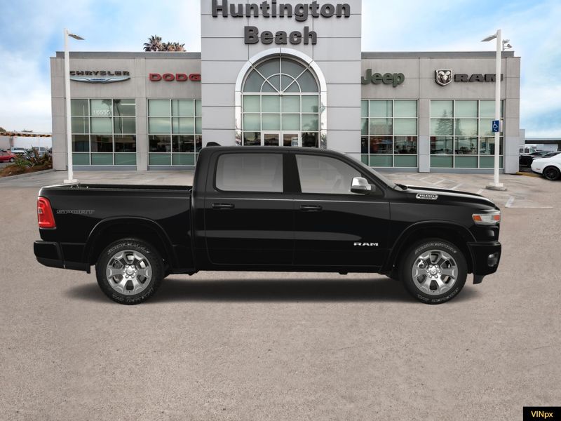 2025 RAM 1500 Big Horn Crew Cab 4x2Image 9