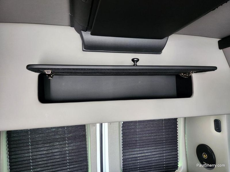 2024 RAM Promaster 2500 Slt+ Window Van High Roof 159