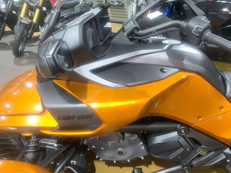 New 2024 Can-Am SPYDER F3 LIMITED SPECIAL SERIES (SE6) Image 18