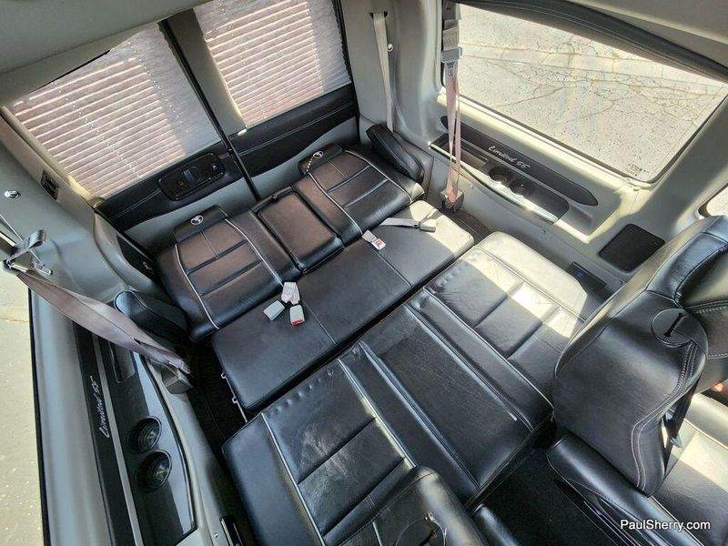 2019 Chevrolet Express 2500 Image 3