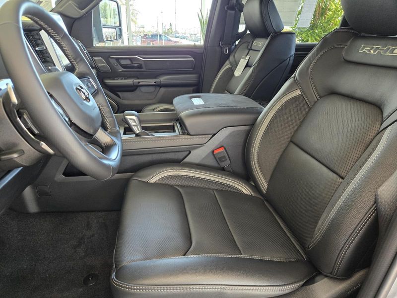 New 2026 RAM 1500 Rho Crew Cab 4x4 5'7' Box