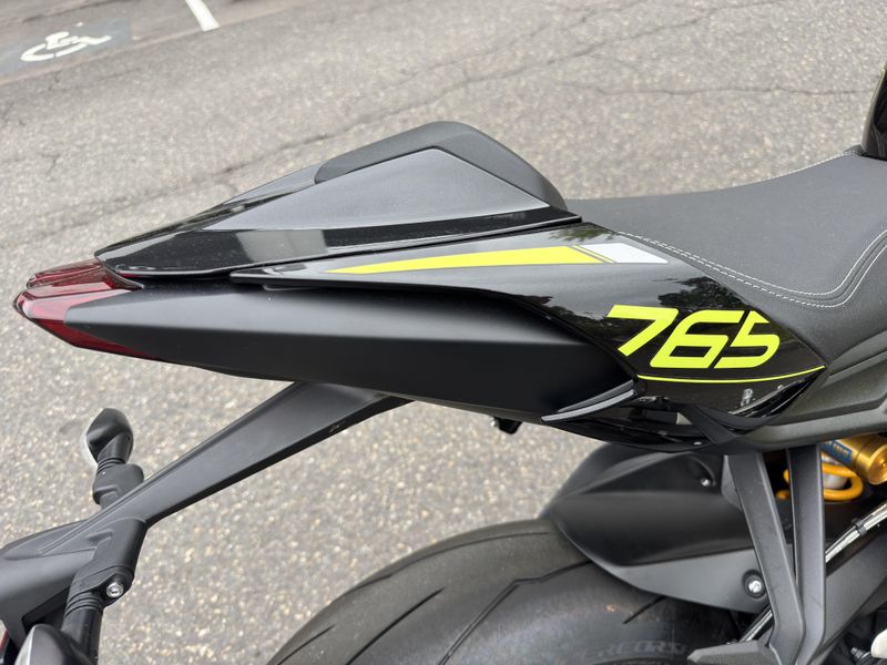 2025 Triumph Street Triple 765 RS - PHANTOM BLACK 