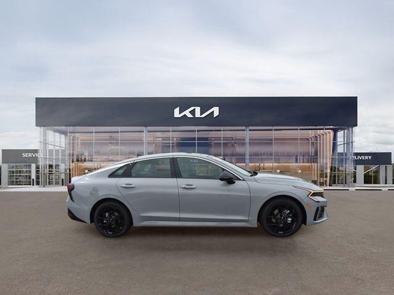 New 2026 Kia K5 GT-LineImage 2