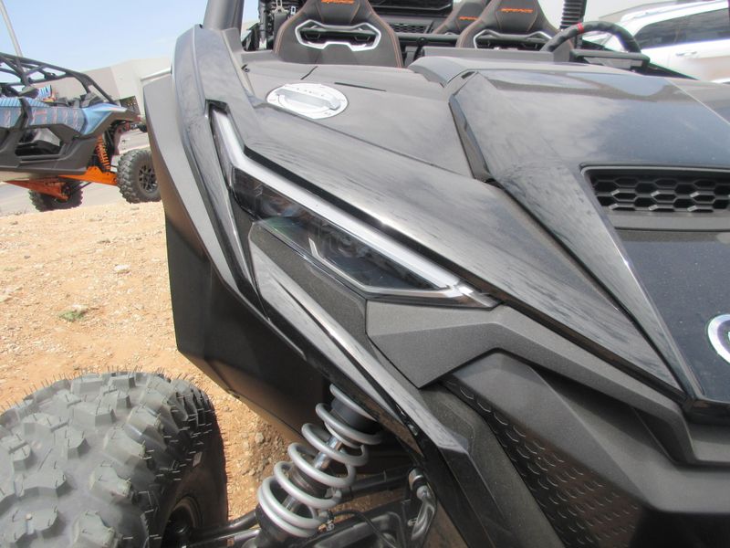 NEW 2026 CFMOTO ZFORCE Z10-4 Image 10