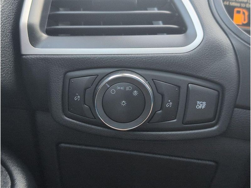 2024 Ford Edge SELImage 26