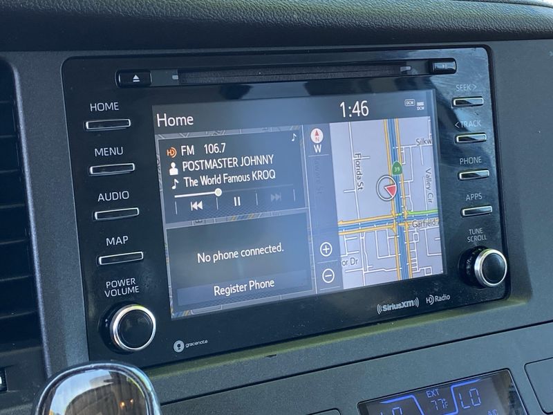 Used 2020 Toyota Sienna XLEImage 20
