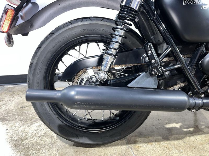 Used 2016 Triumph Bonneville T120 Black Base Image 16