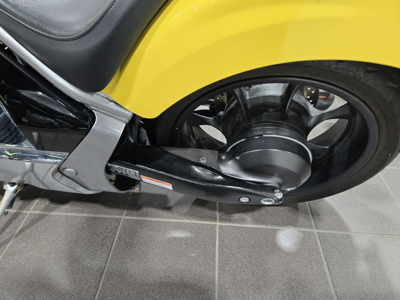 USED 2023 HONDA FURY Image 15