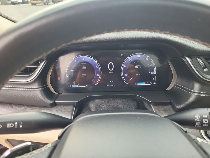 Used 2021 Jeep Grand Cherokee L LimitedImage 6