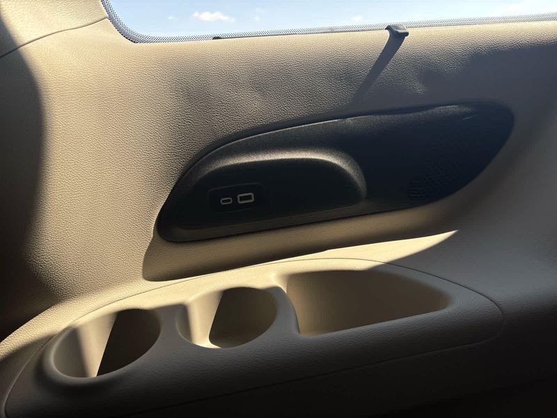 2023 Chrysler Pacifica Limited photo 34