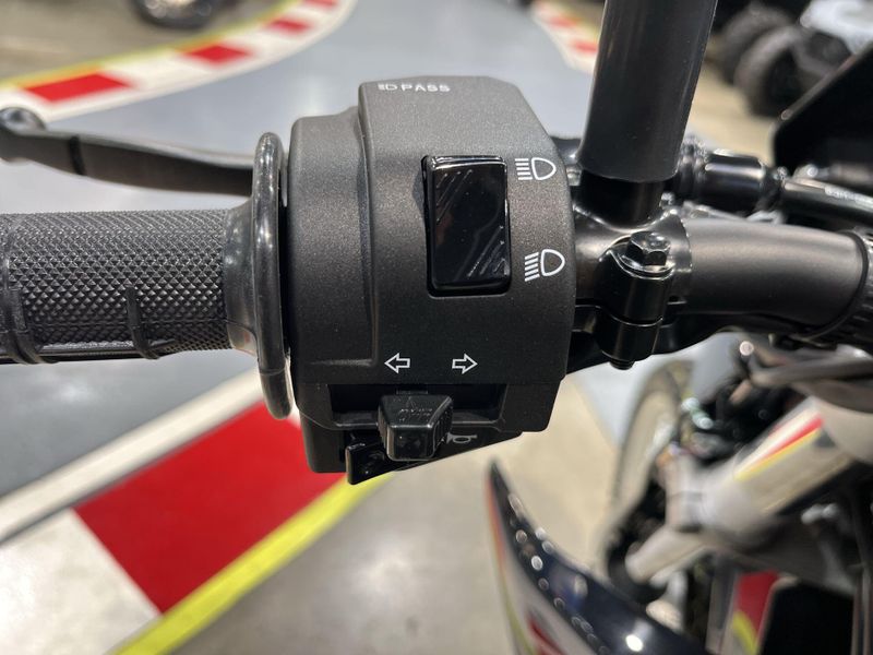New 2026 Yamaha WR125R Image 10