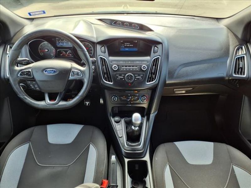 2018 Ford Focus STImage 4