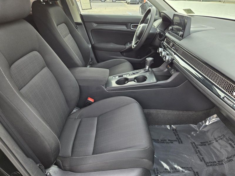 Used 2022 Honda Civic Sedan LX CVT