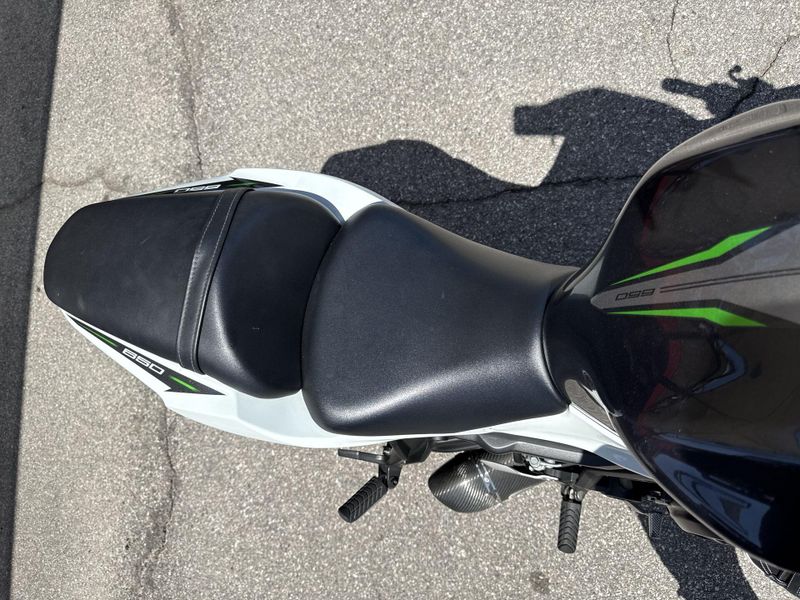 Used 2022 Kawasaki NINJA 650 ABS Image 17