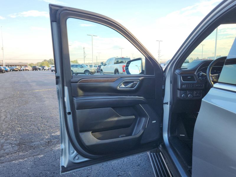 Used 2024 Chevrolet Suburban High Country
