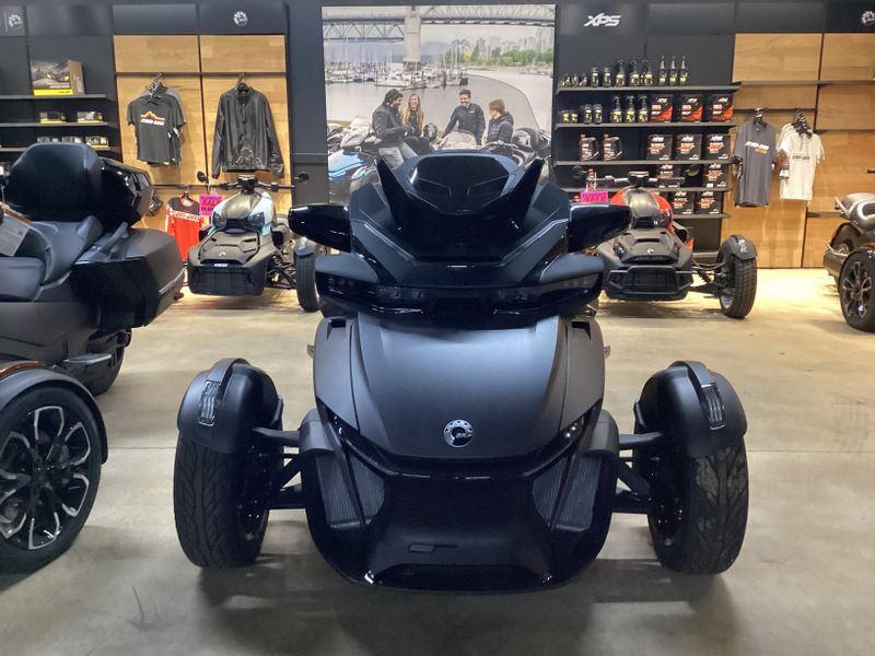 2024 Can-Am SPYDER RT LIMITED CARBON BLACKImage 6