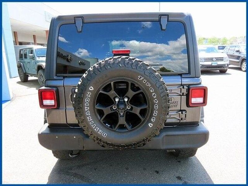 2021 Jeep Wrangler Unlimited WillysImage 6