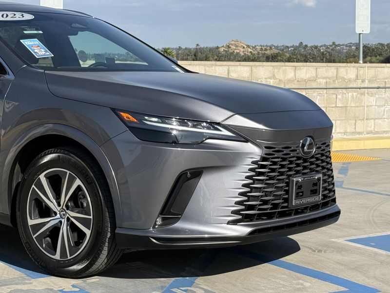 Used 2023 Lexus RX 350h Premium PlusImage 3