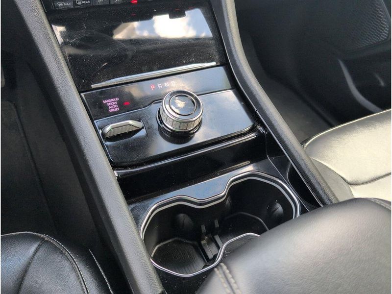 Used 2023 Jeep Grand Cherokee LimitedImage 26