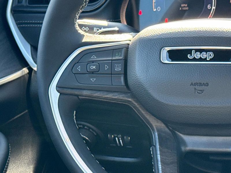 New 2026 Jeep Grand Cherokee Limited 4x4