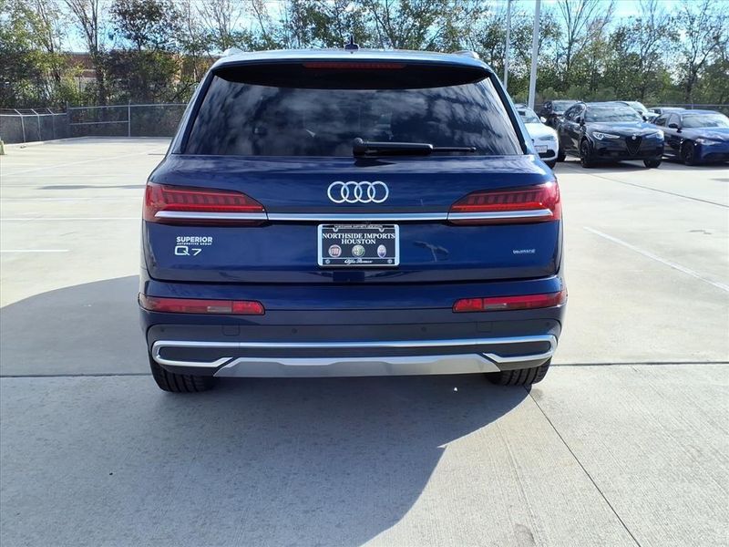 Used 2022 Audi Q7 55 Premium PlusImage 8