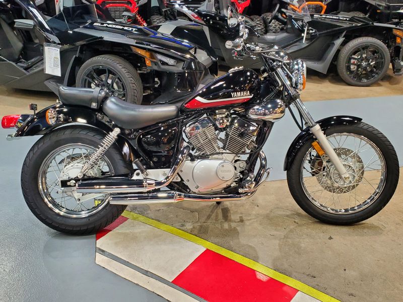 New 2025 Yamaha V STAR 250 Image 1