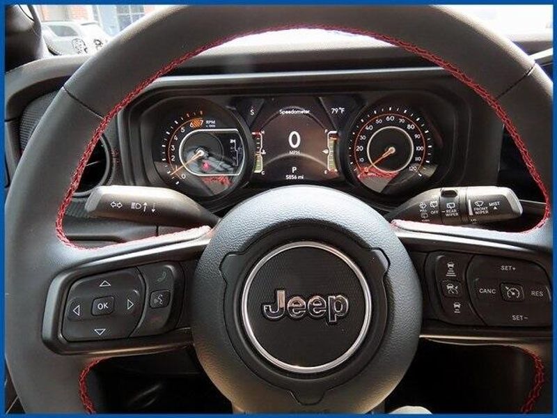 Used 2024 Jeep Wrangler Rubicon XImage 15
