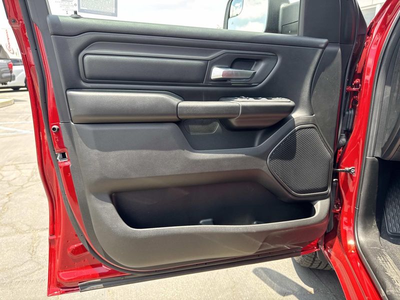 New 2026 RAM 1500 Tradesman Crew Cab 4x2 5'7' Box