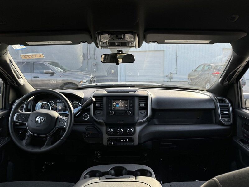 2024 RAM 2500 TradesmanImage 13