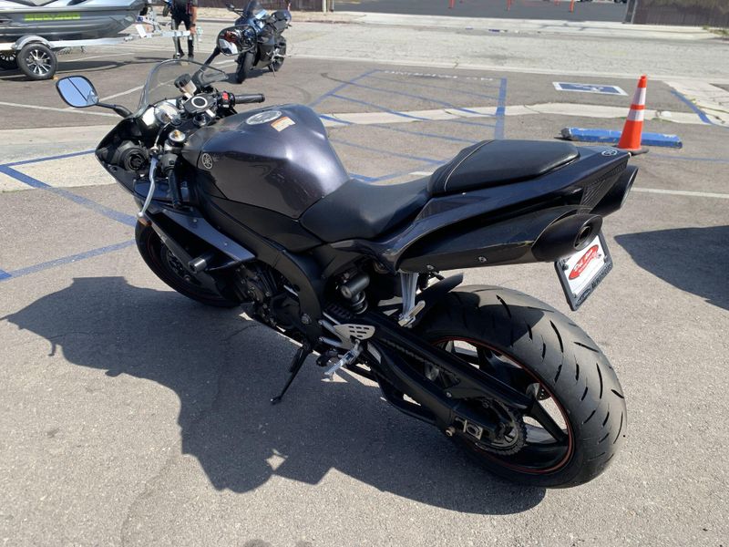 Used 2007 Yamaha YZF-R1 CA Image 10