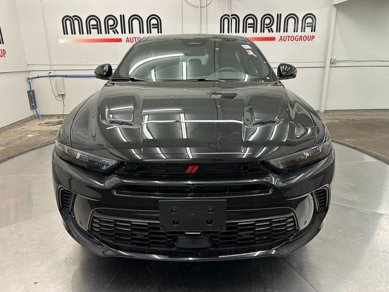 2024 Dodge Hornet R/T Plus Eawd in a 8 Ball exterior color and Blackinterior. Marina Chrysler Dodge Jeep RAM (855) 616-8084 marinadodgeny.com 