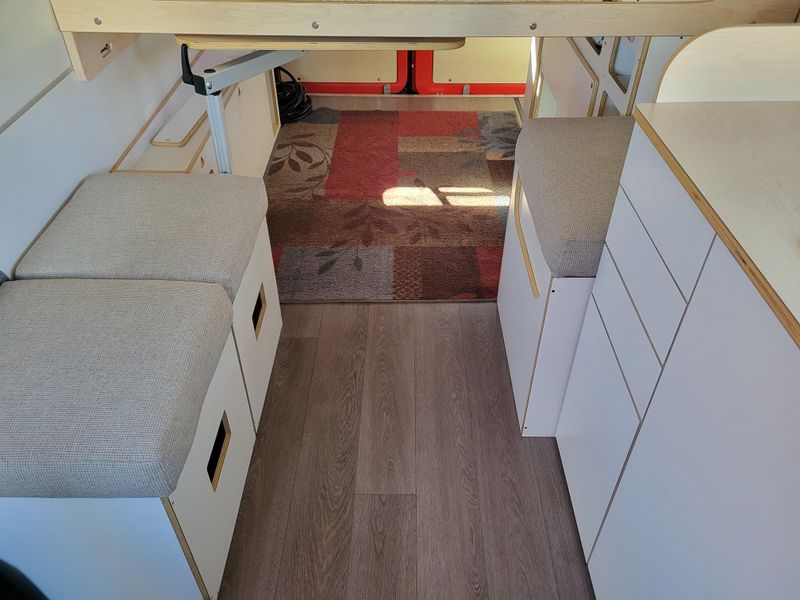 Used 2024 DM VANS LV7 Image 14
