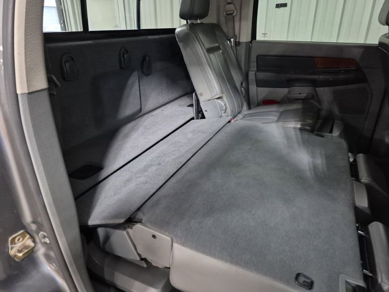 Used 2006 Dodge Ram 2500 LaramieImage 11