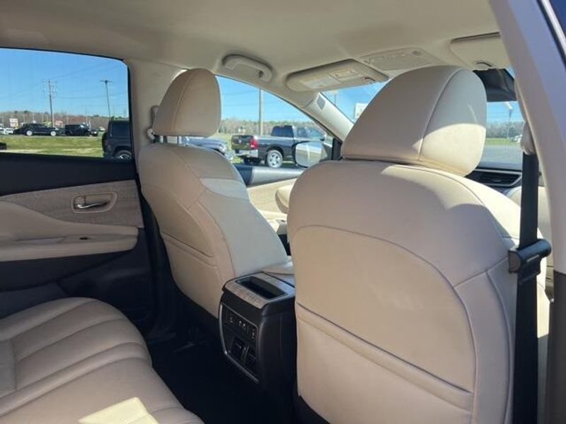 2021 Nissan Murano SLImage 21