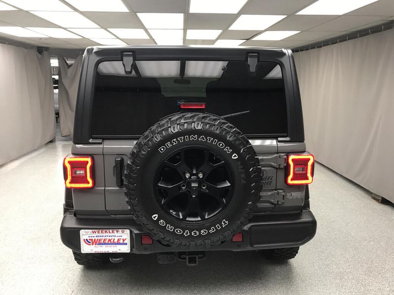 Used 2021 Jeep Wrangler Unlimited WillysImage 16