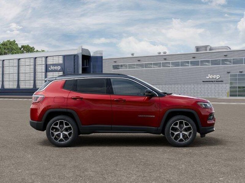 New 2026 Jeep Compass Limited 4x4Image 21